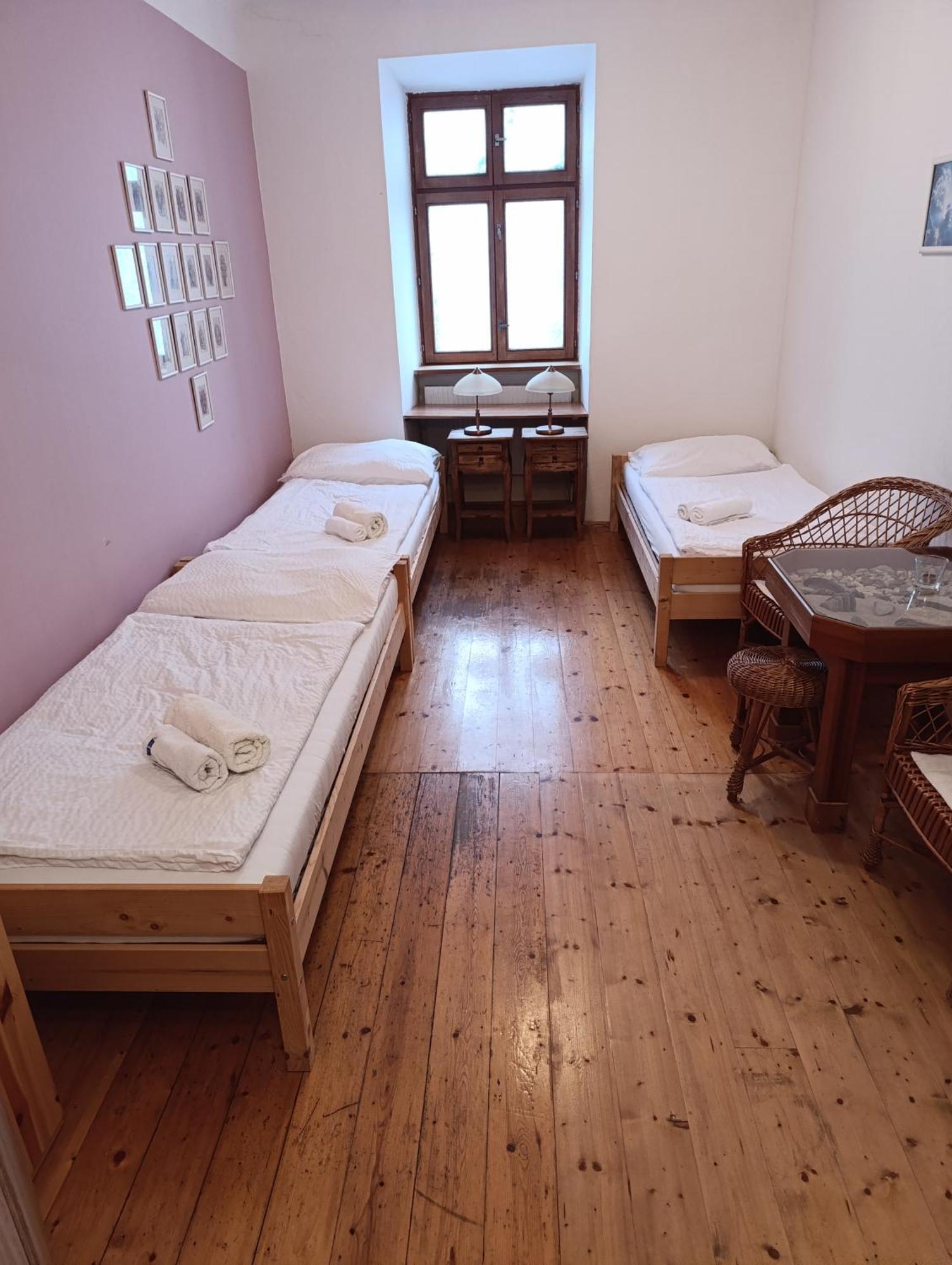 Penzion Avalon Valtice Hotel Bagian luar foto